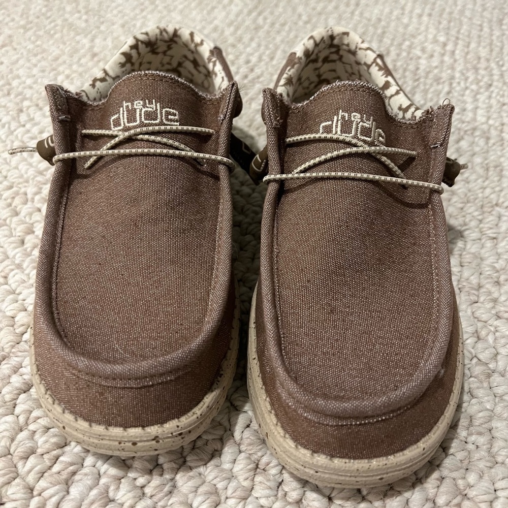 Men’s Hey Dude size 9, worn once